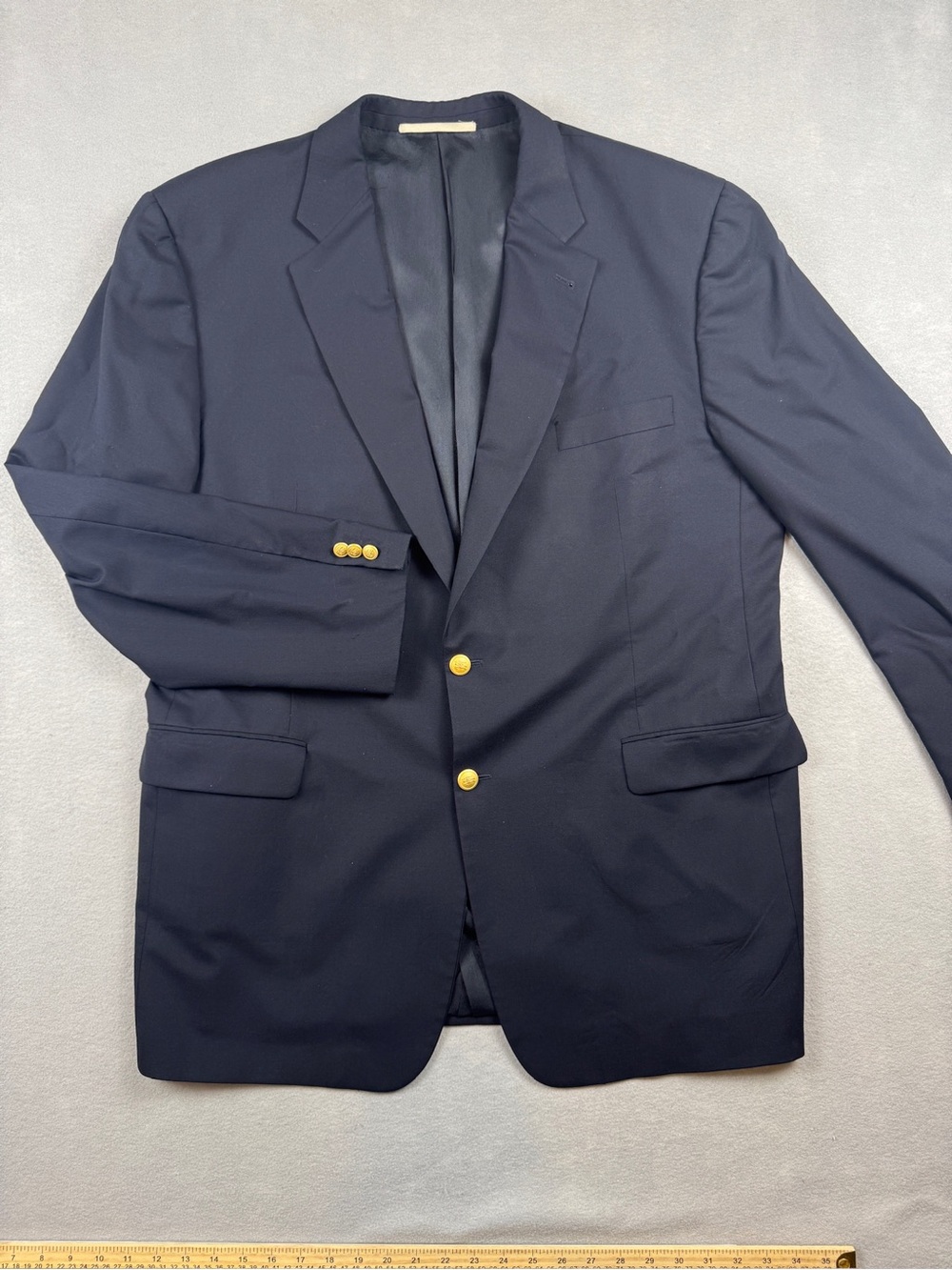 Vtg Burberry Single Breasted Blazer Navy Gold Button Crest Wool 48L Academia